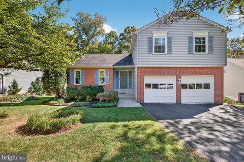 8537 HOOES ROAD SPRINGFIELD VA 22153
