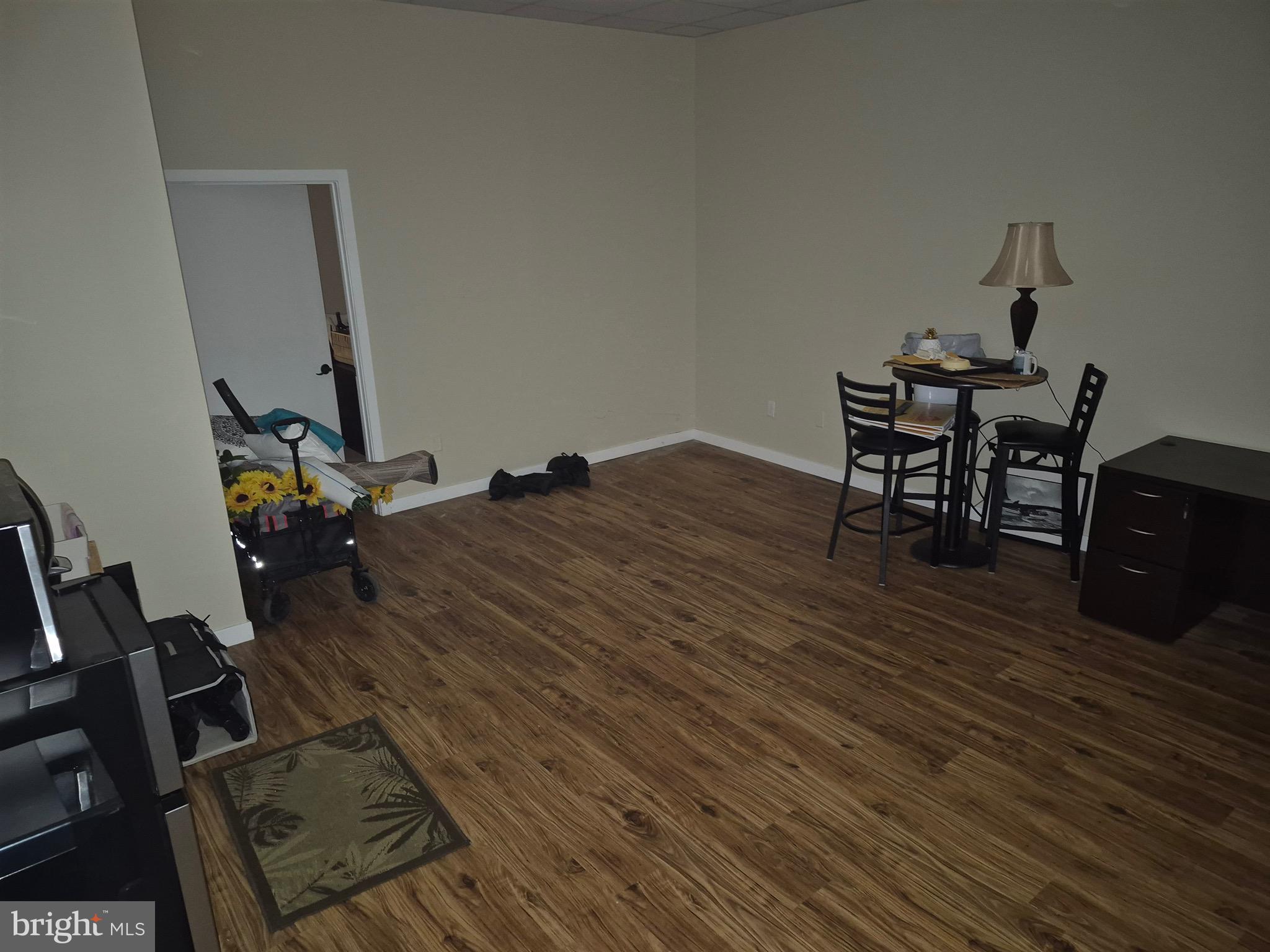 322 MARKET STREET 102