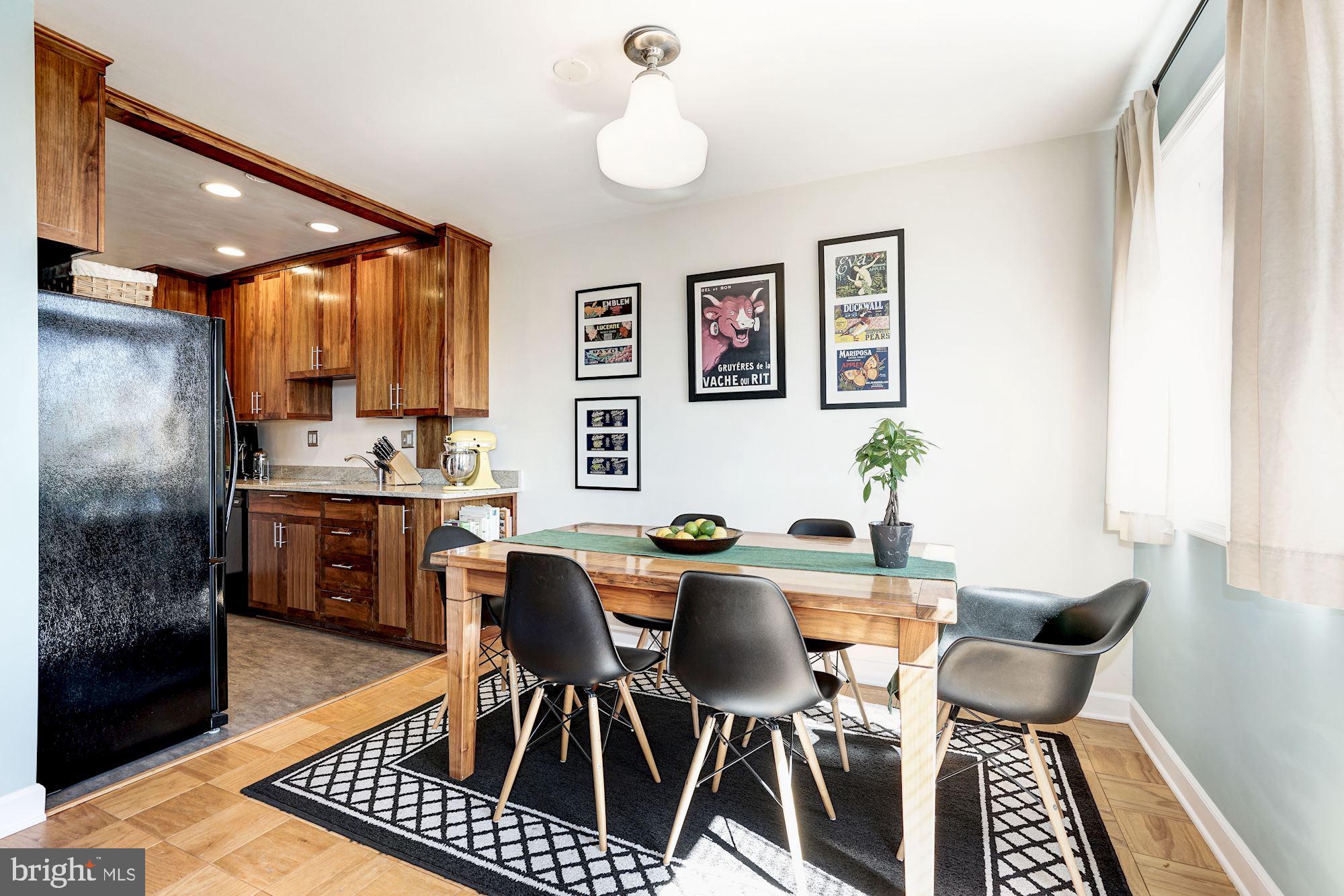 ARLINGTON - Residential