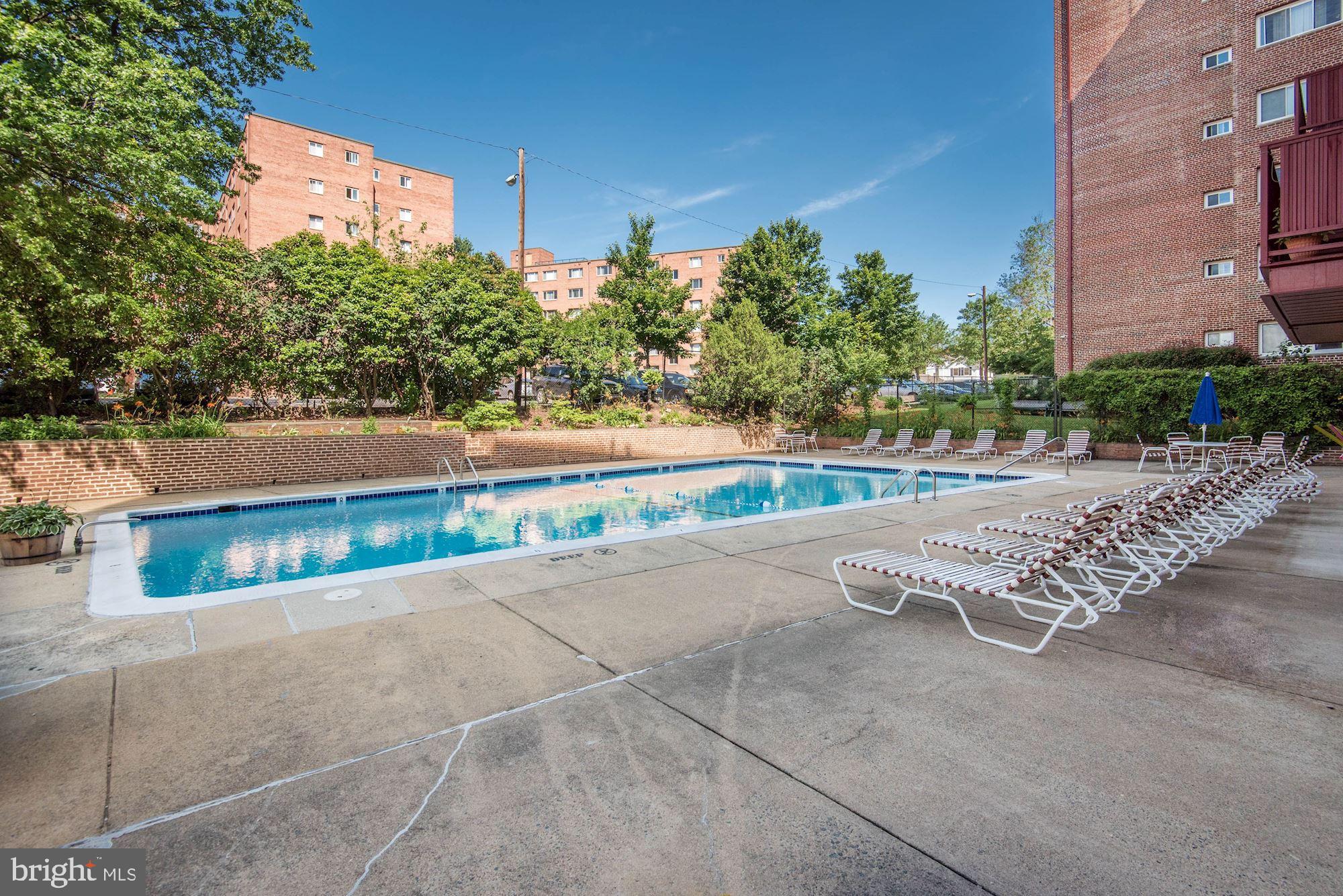 ARLINGTON - Residential