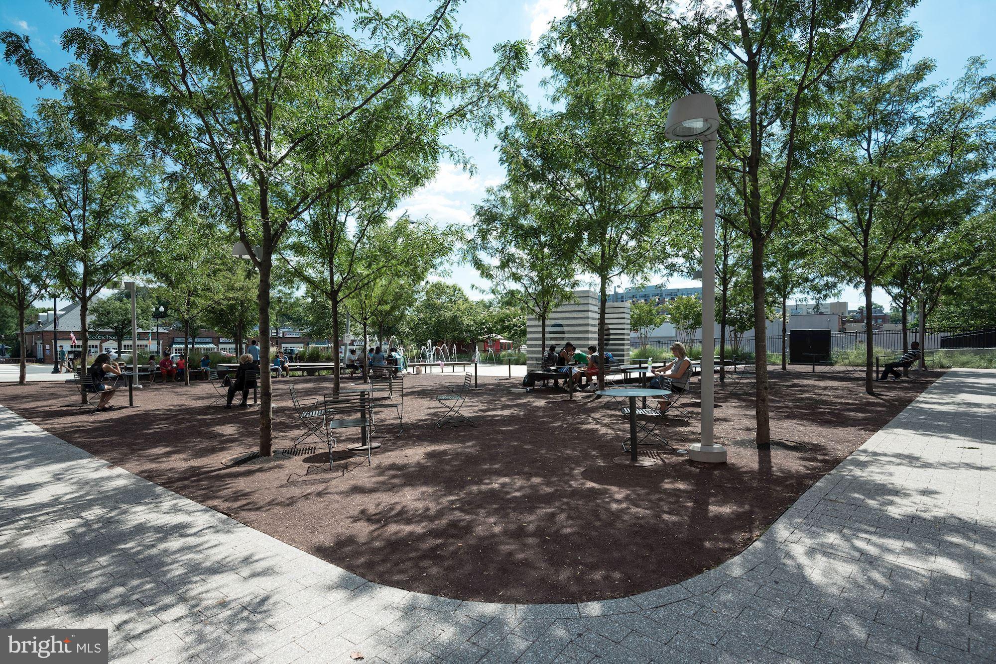 ARLINGTON - Residential