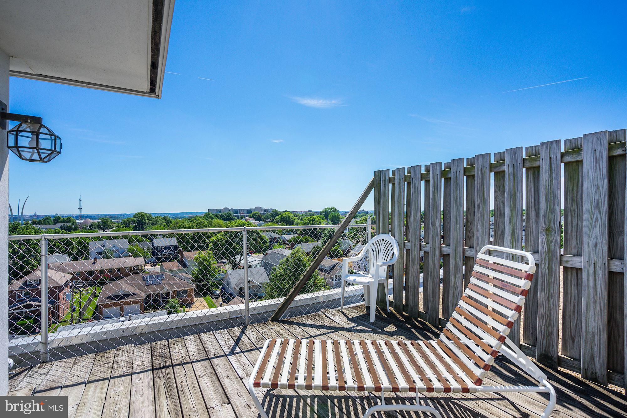 ARLINGTON - Residential