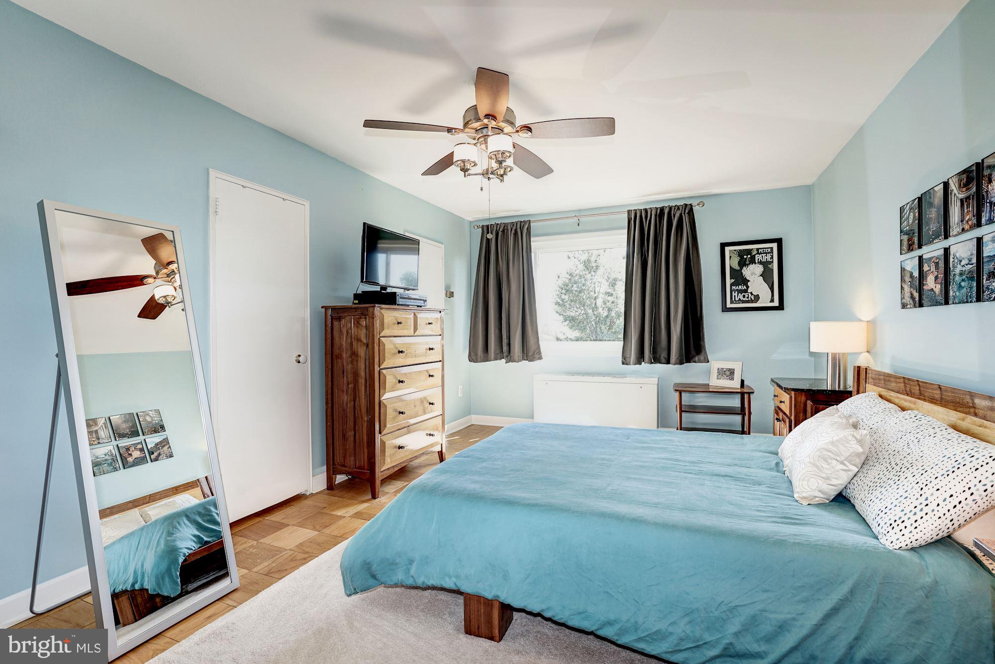 ARLINGTON - Residential