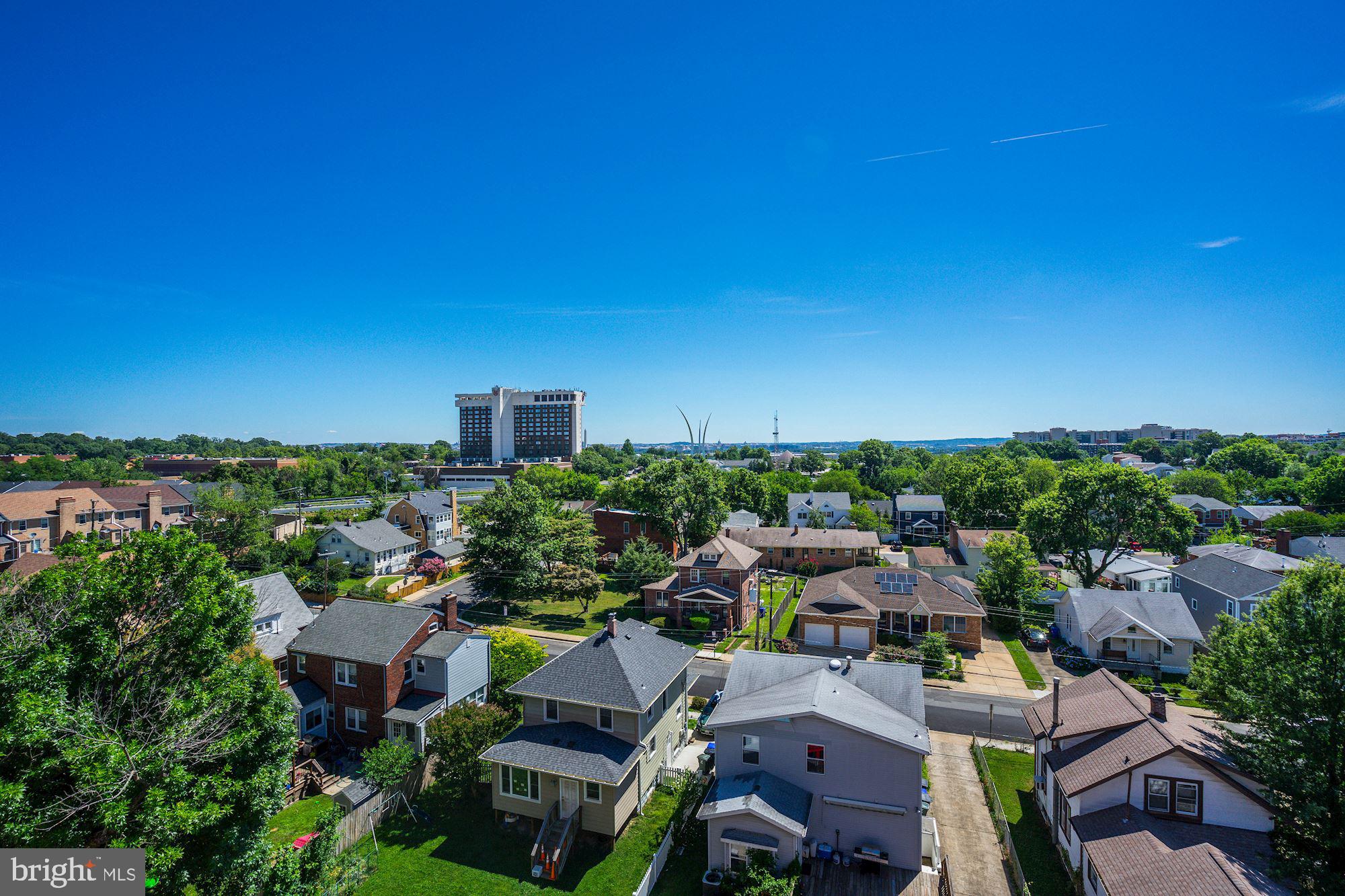 ARLINGTON - Residential