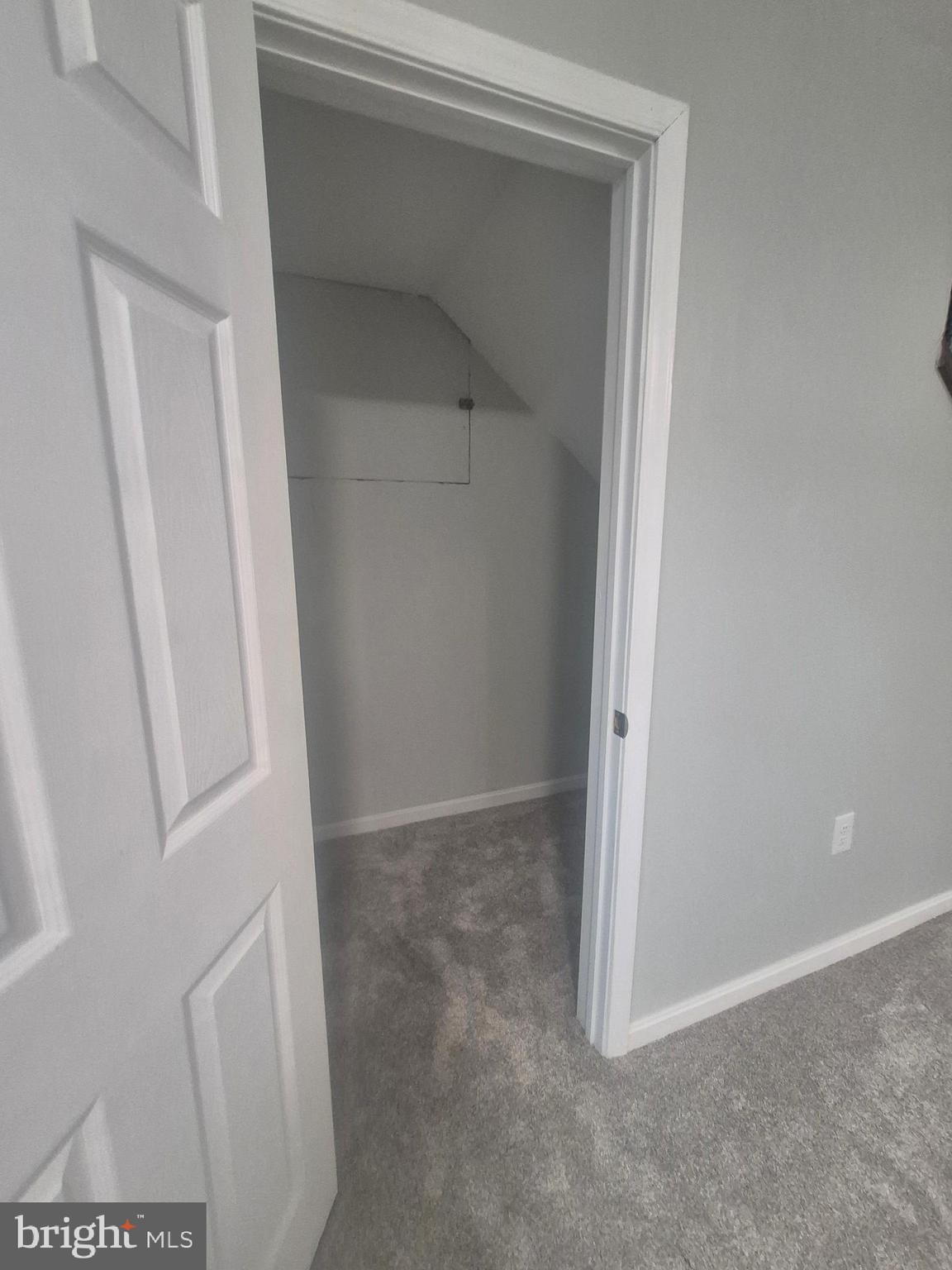 CLEVELAND PARK - Residential