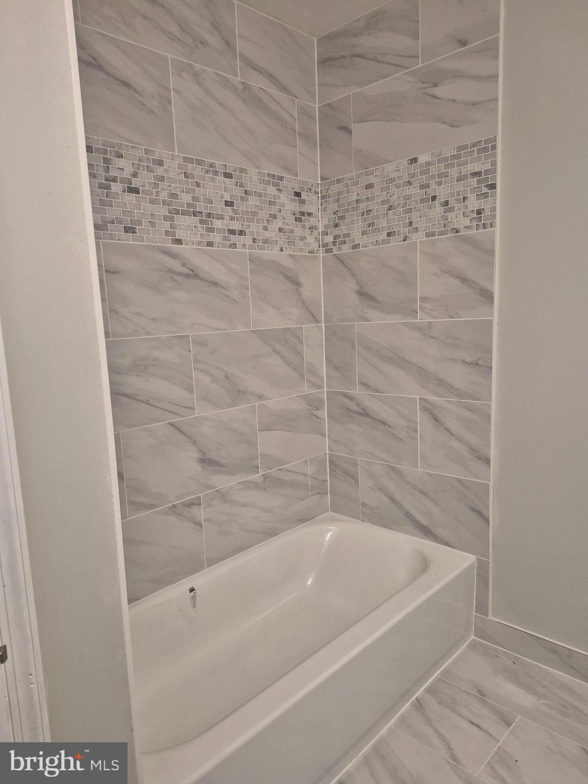 CLEVELAND PARK - Residential