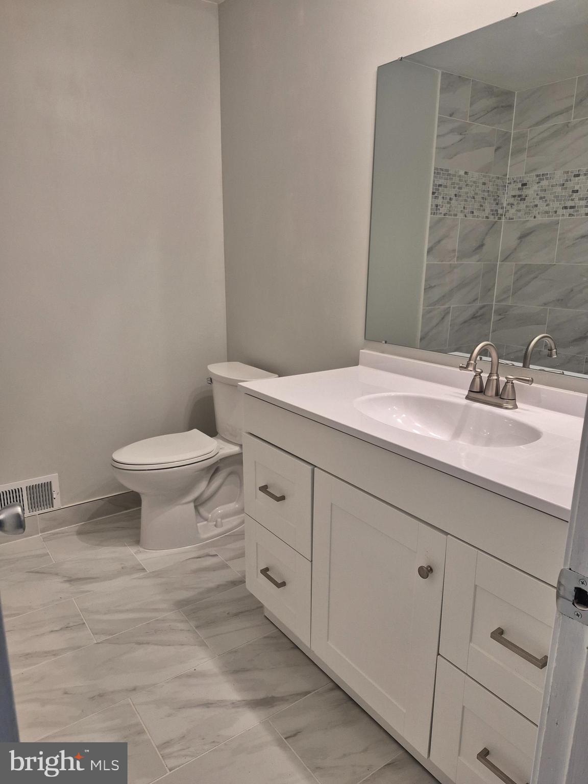 CLEVELAND PARK - Residential