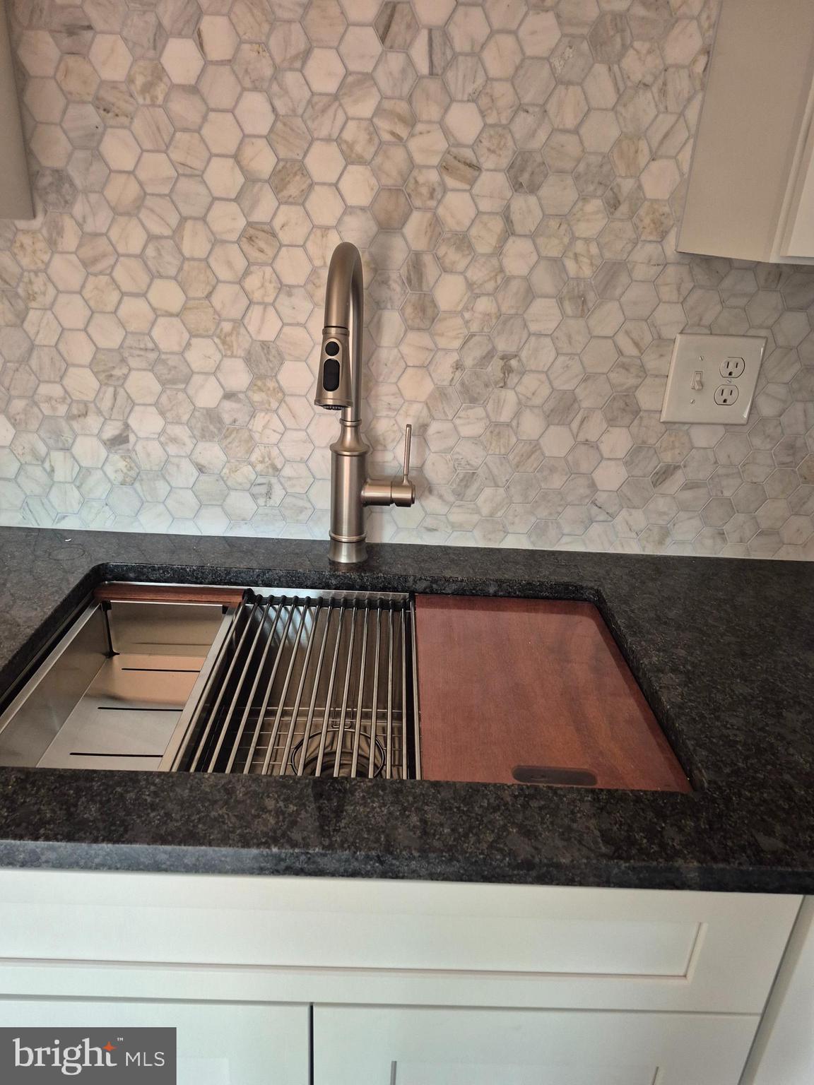 CLEVELAND PARK - Residential