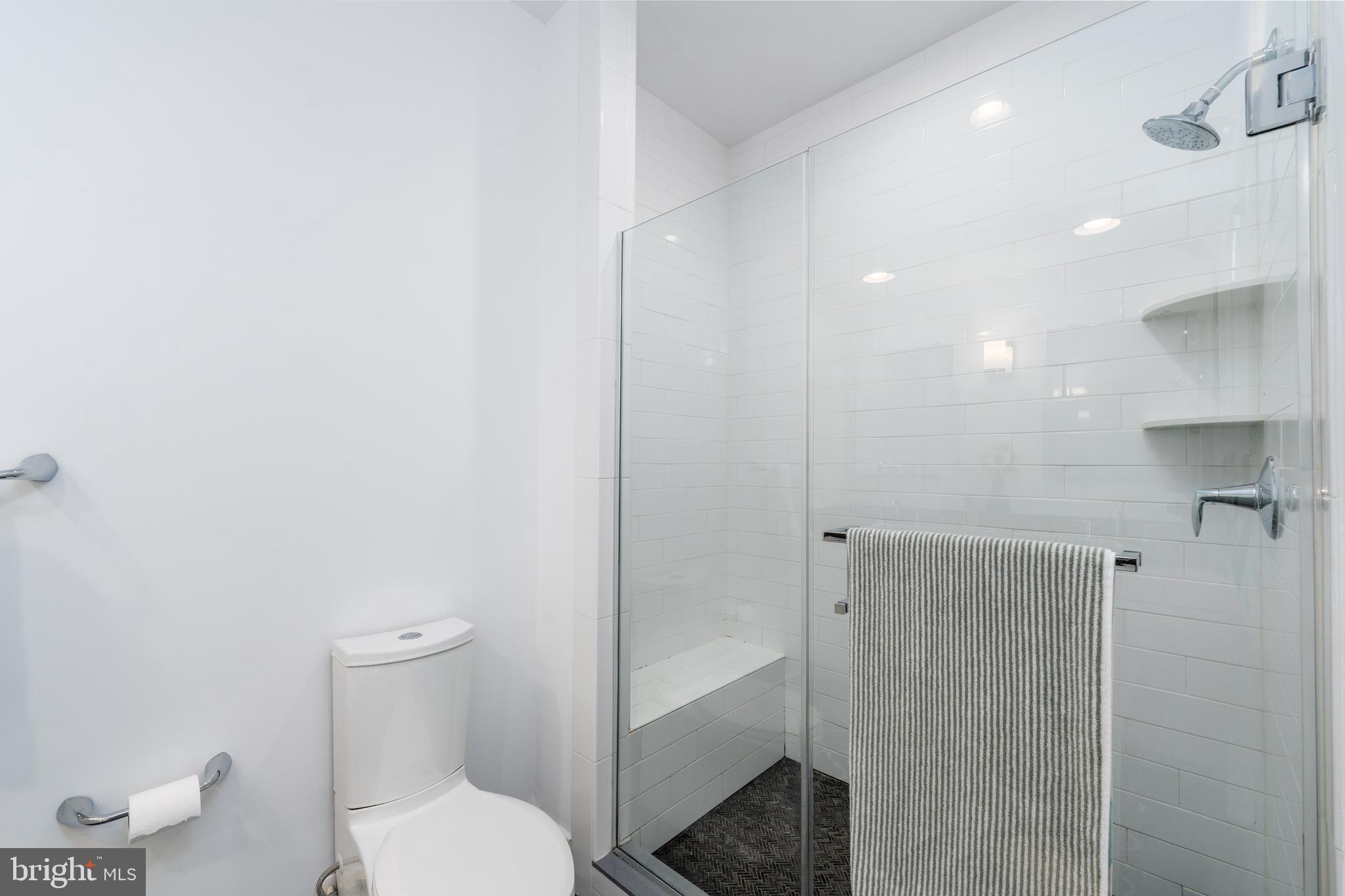 LOCUST POINT - Residential