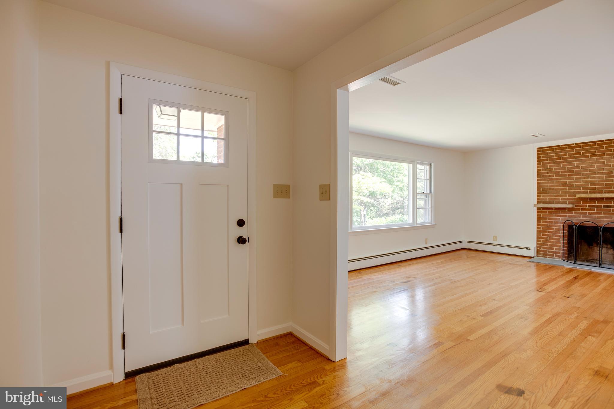 BROKEN HILLS - Residential