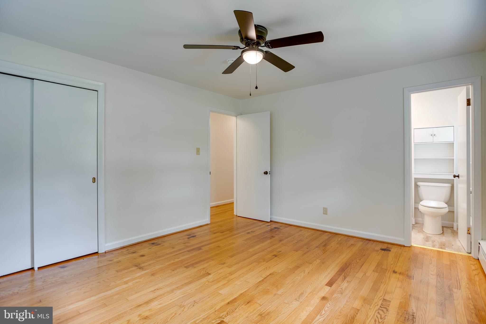 BROKEN HILLS - Residential