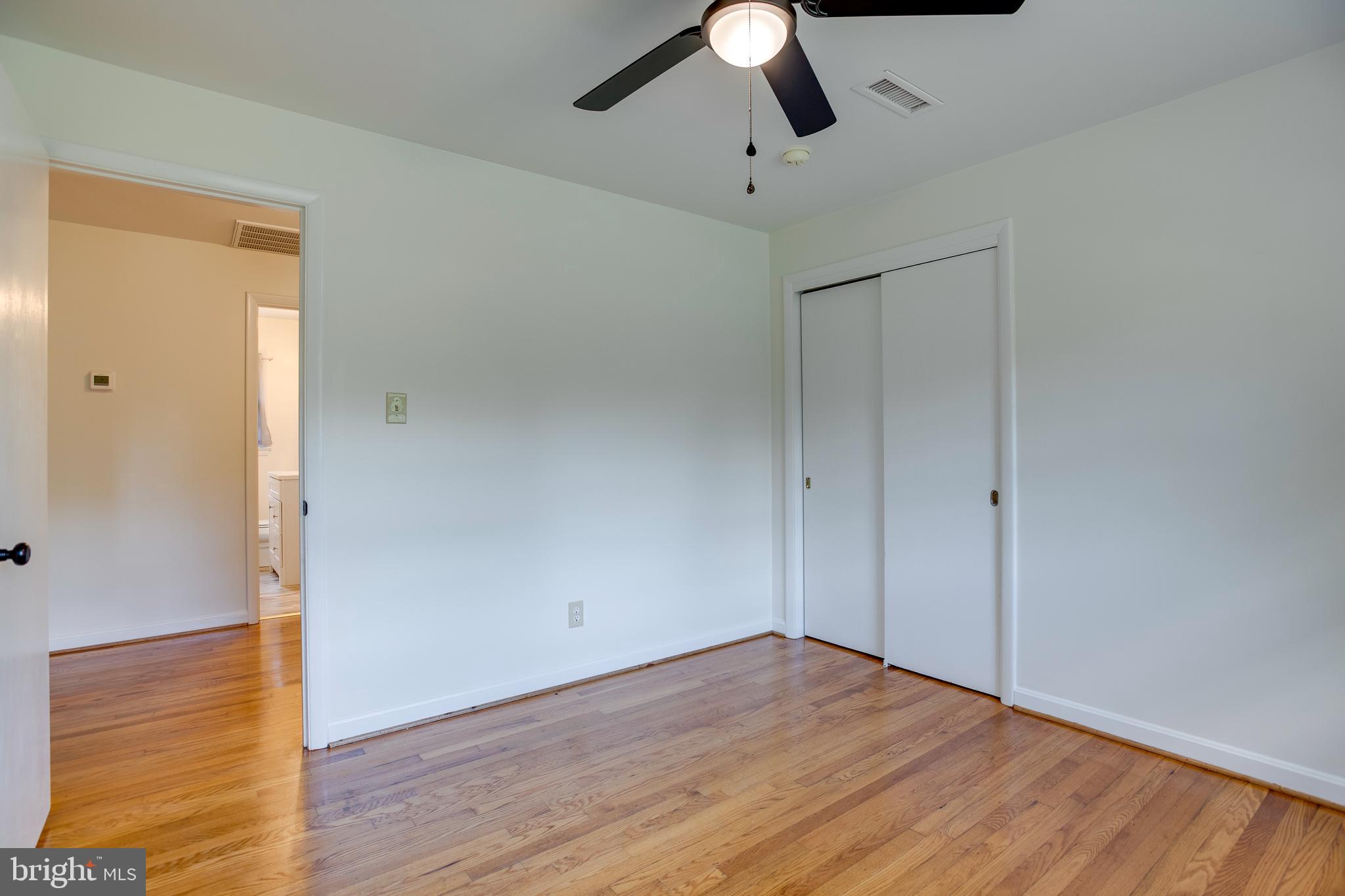 BROKEN HILLS - Residential