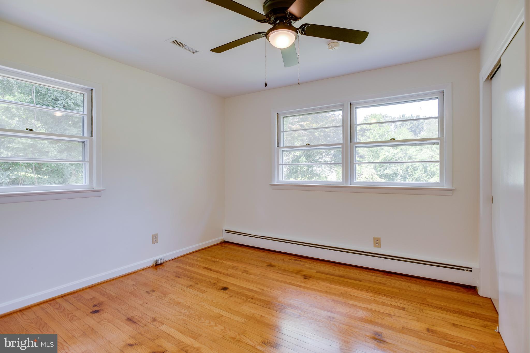 BROKEN HILLS - Residential