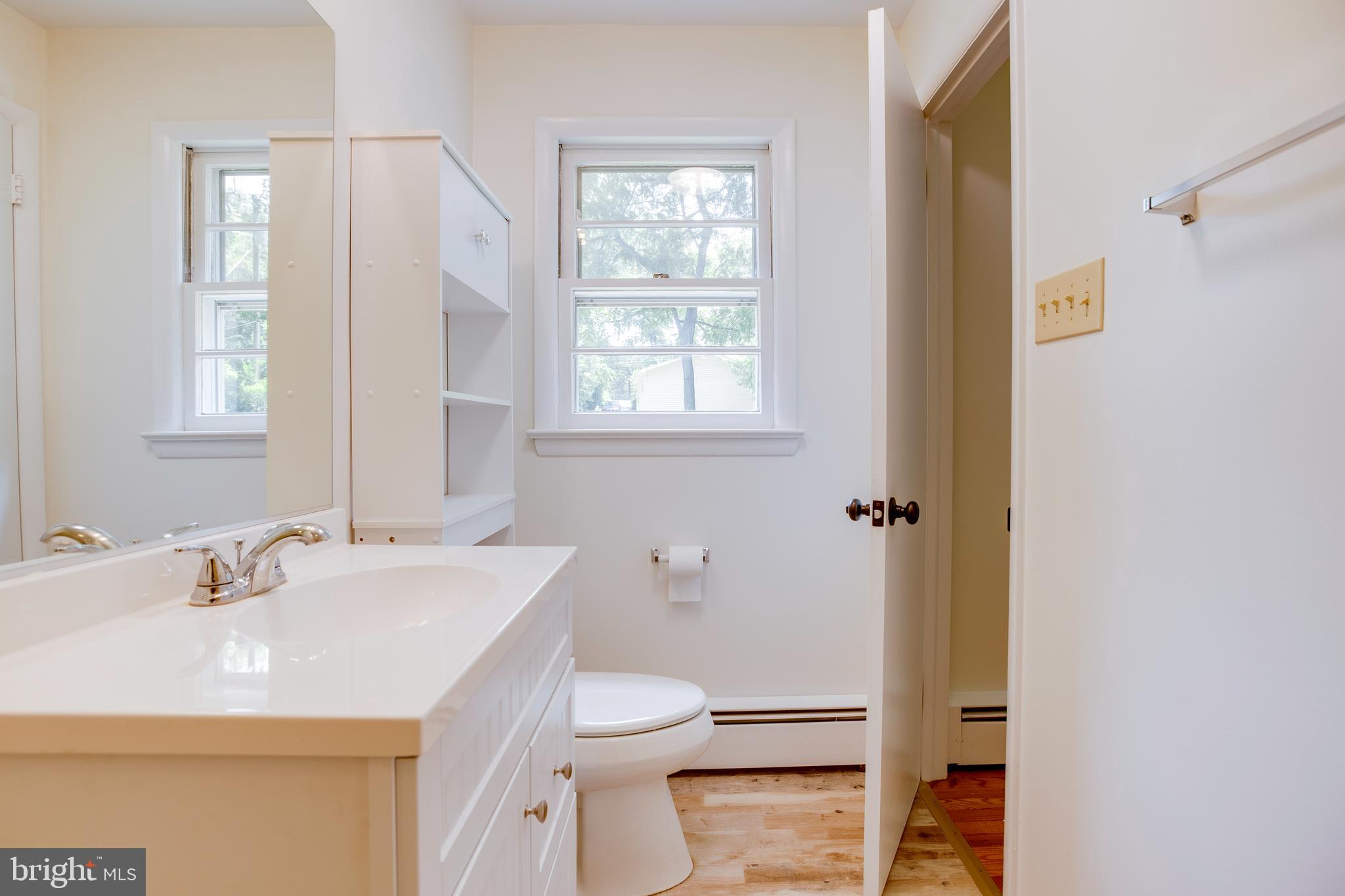 BROKEN HILLS - Residential