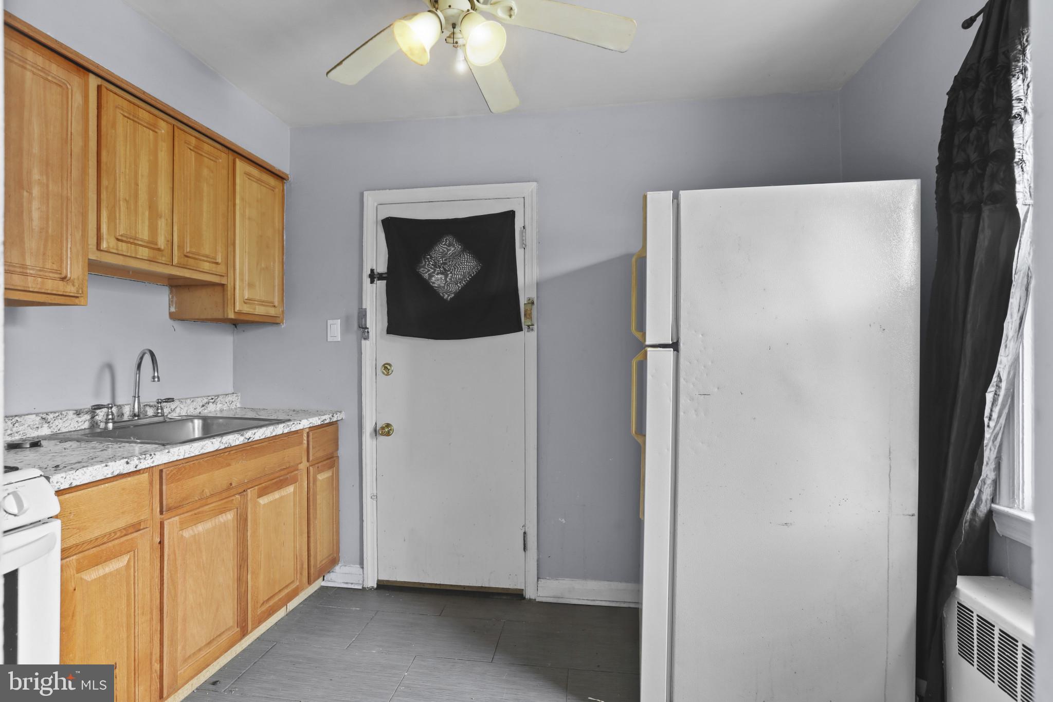 WEST FOREST PARK - Residential