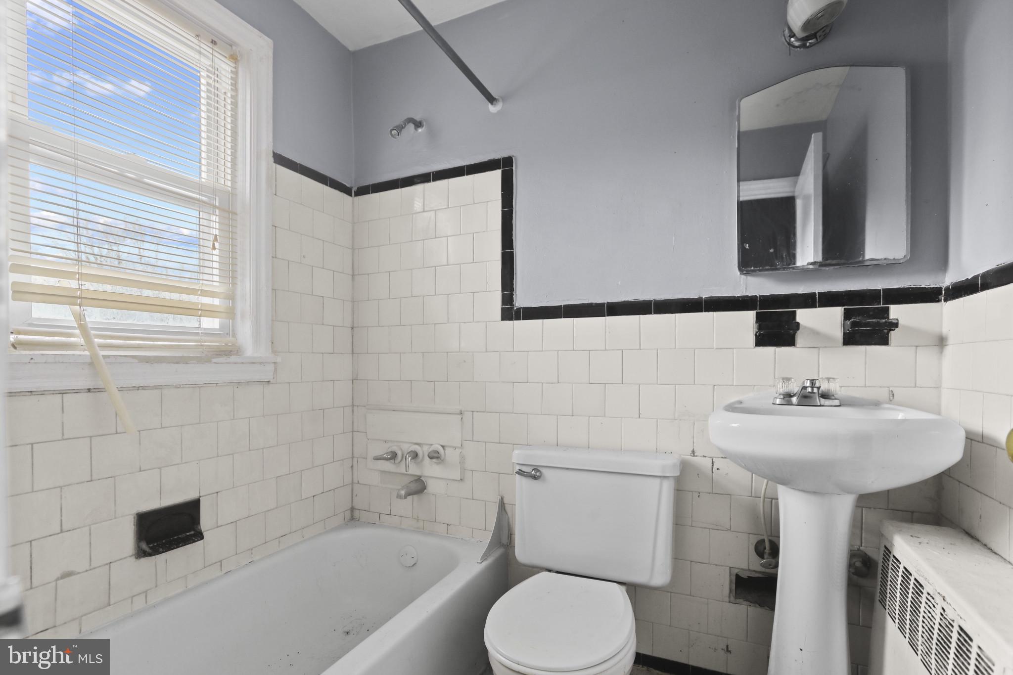 WEST FOREST PARK - Residential