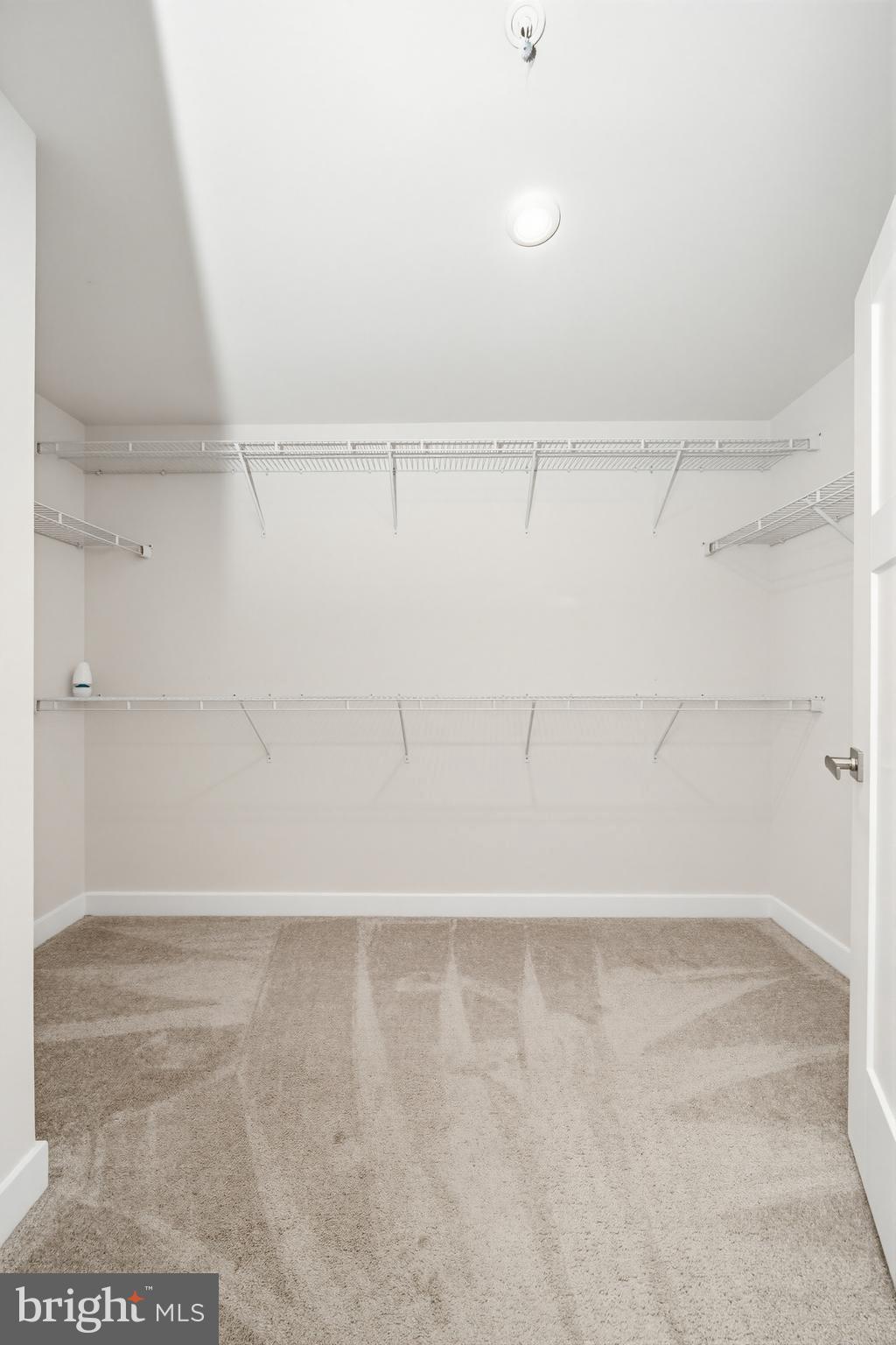 TWO RIVERS - Residential