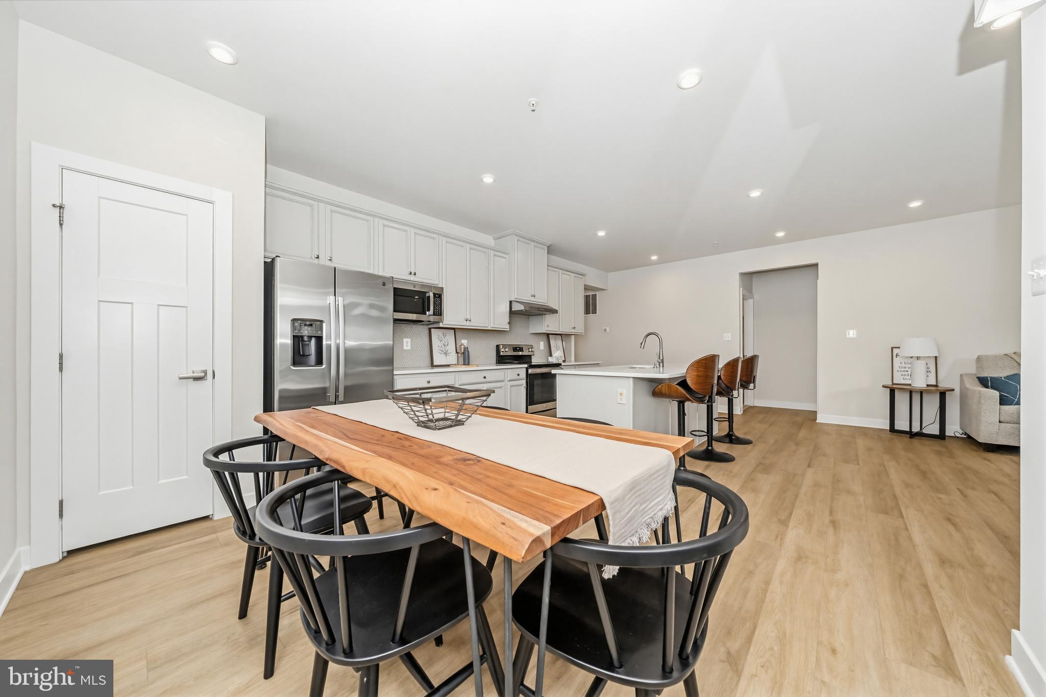 TWO RIVERS - Residential