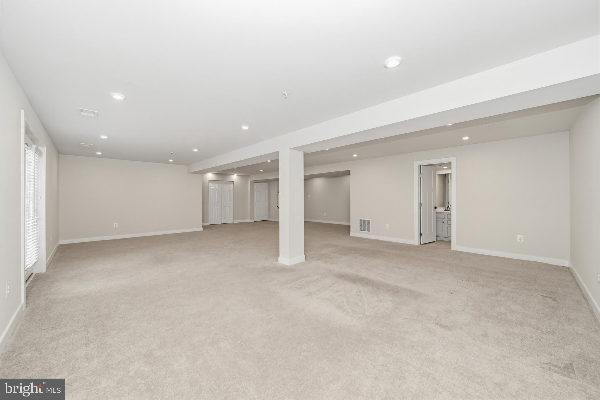 TWO RIVERS - Residential