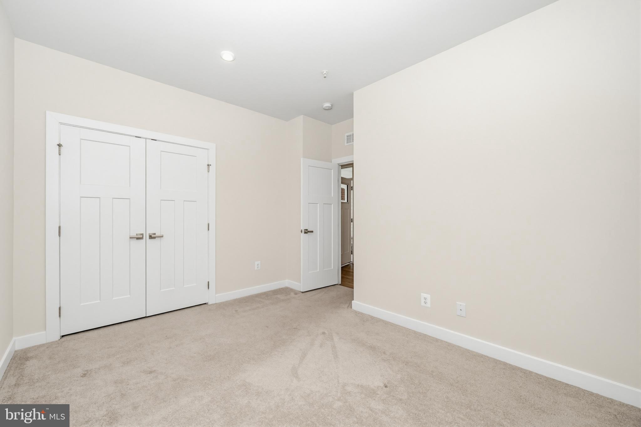 TWO RIVERS - Residential