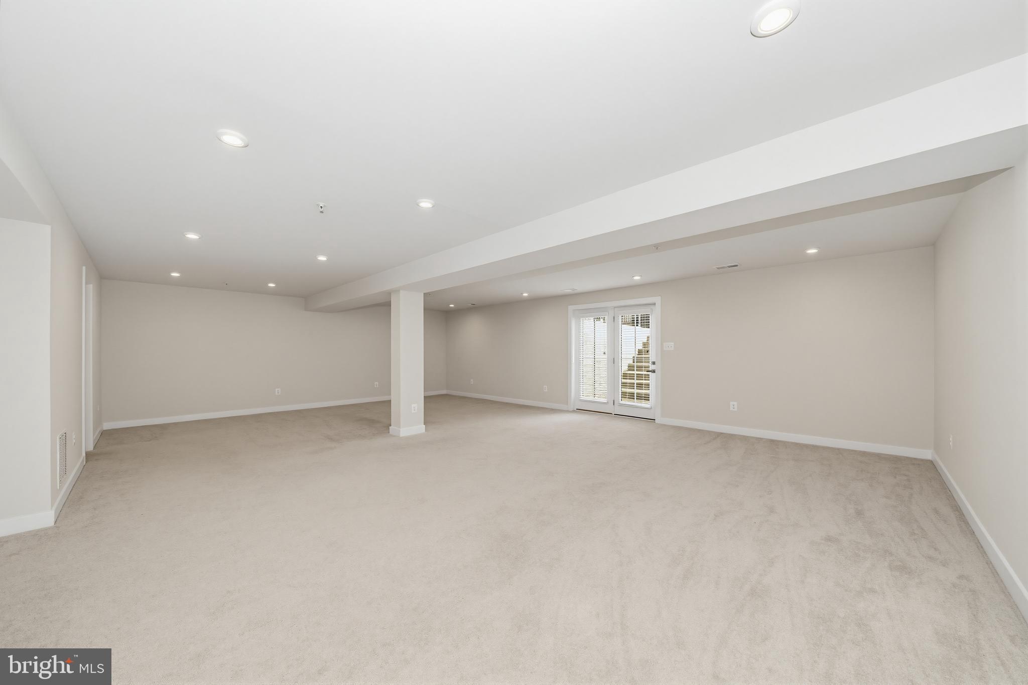 TWO RIVERS - Residential