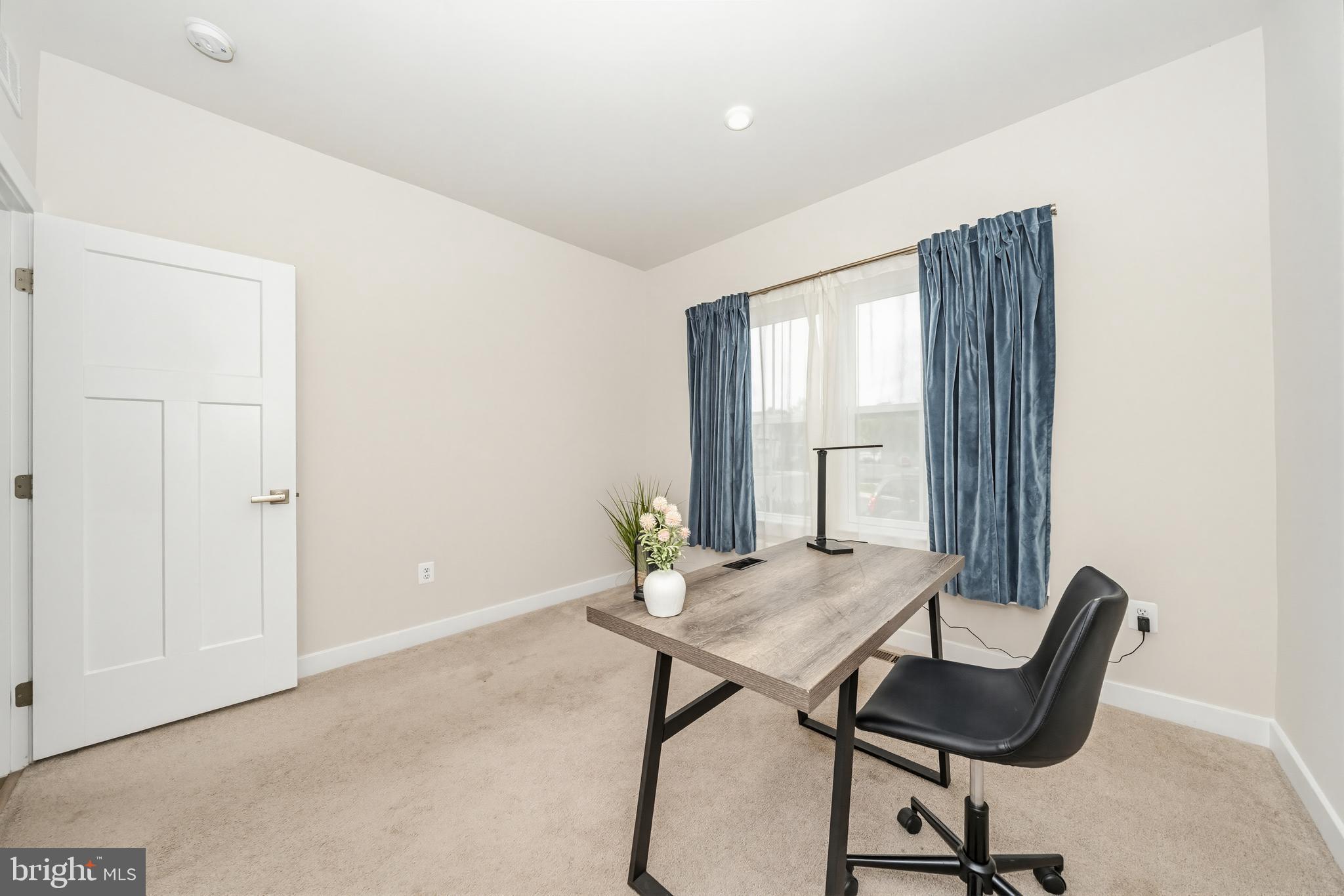 TWO RIVERS - Residential