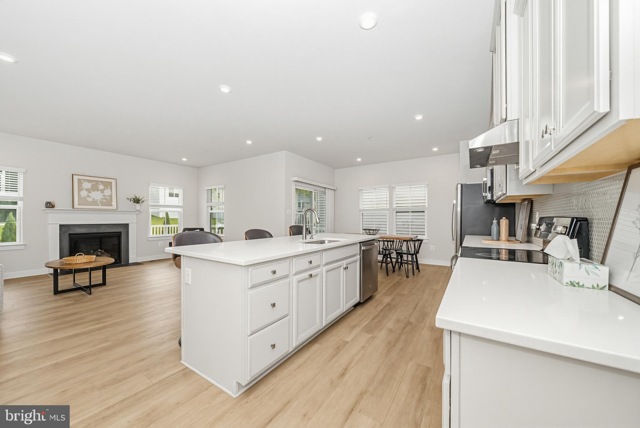 TWO RIVERS - Residential