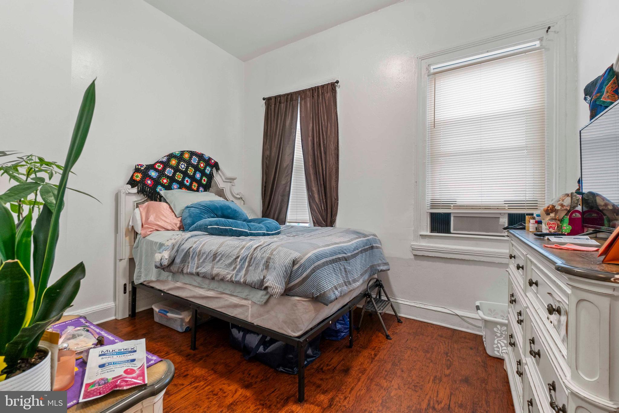 MADISON PARK HISTORIC DISTRICT - Commercial Sale