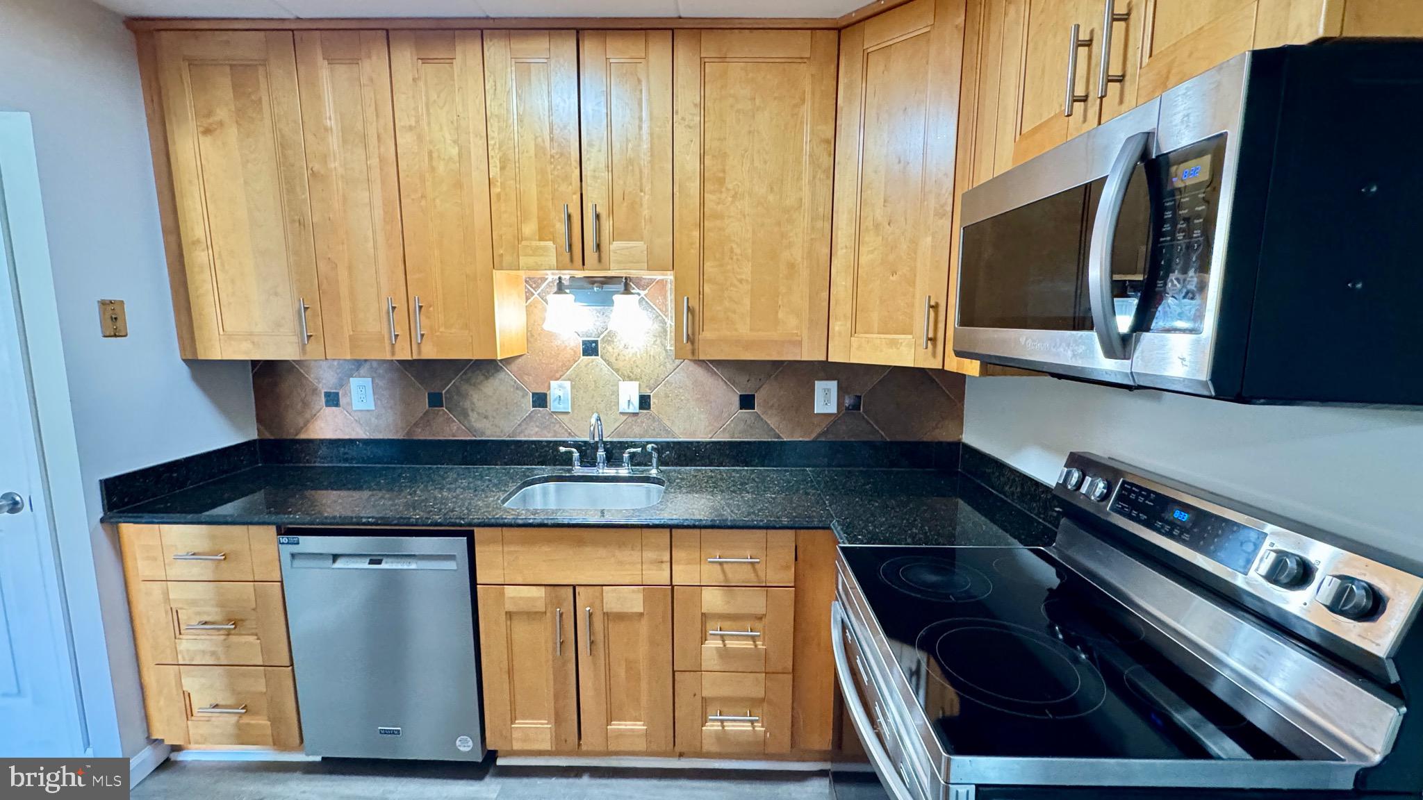 EDSALL TERRACE - Residential Lease