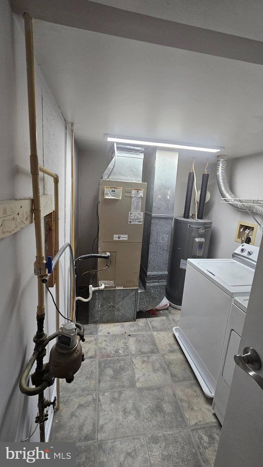 HOMELAND VILLAGE - Residential