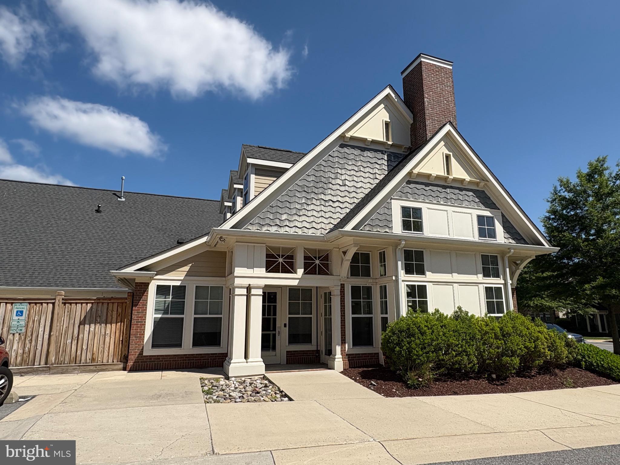 WATKINS MILL TOWN CENTER - Residential Lease