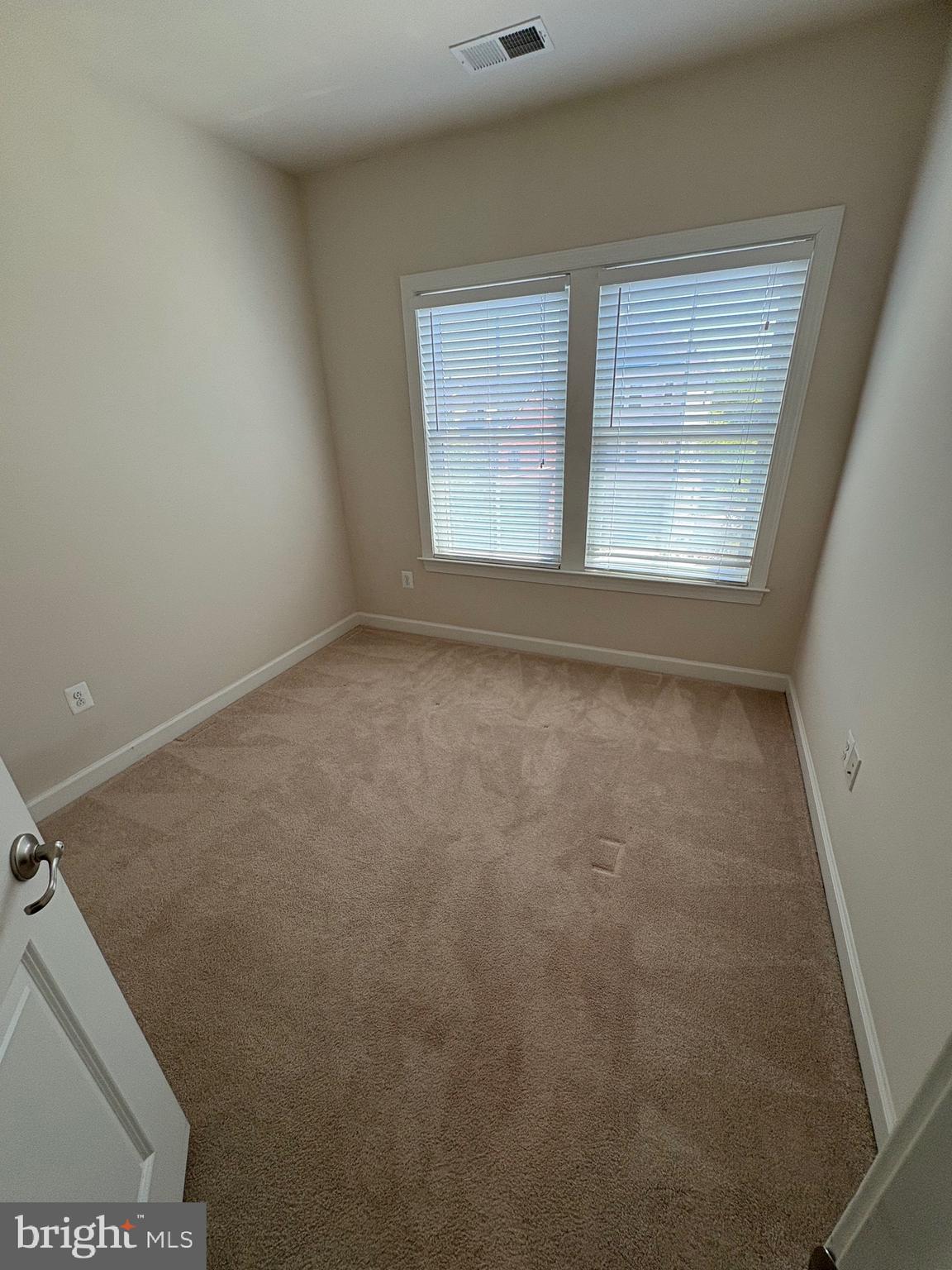 WATKINS MILL TOWN CENTER - Residential Lease