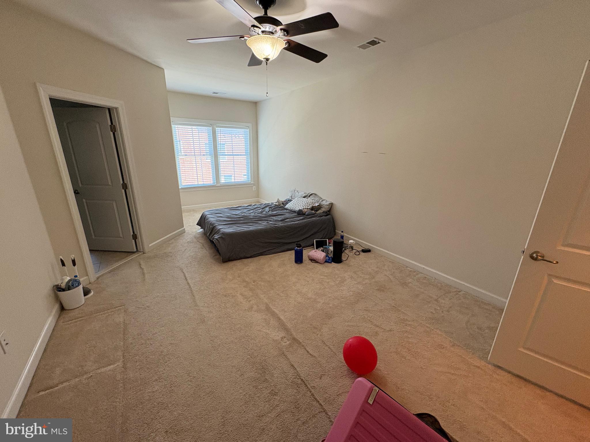 WATKINS MILL TOWN CENTER - Residential Lease