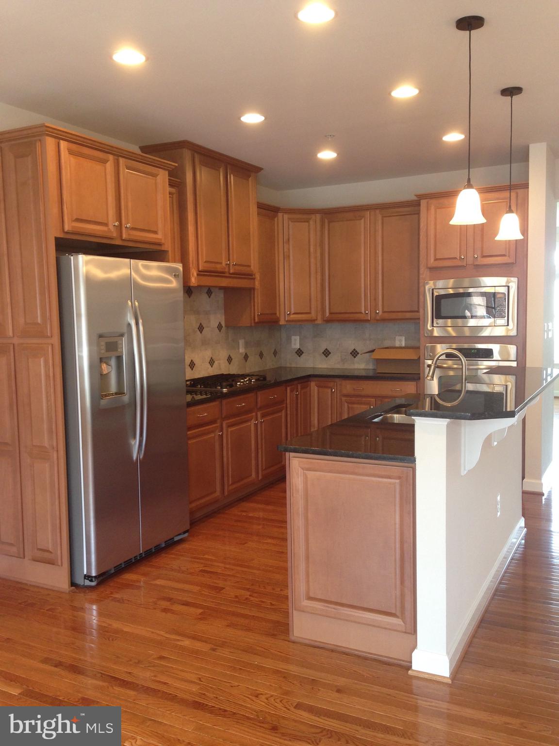 WATKINS MILL TOWN CENTER - Residential Lease