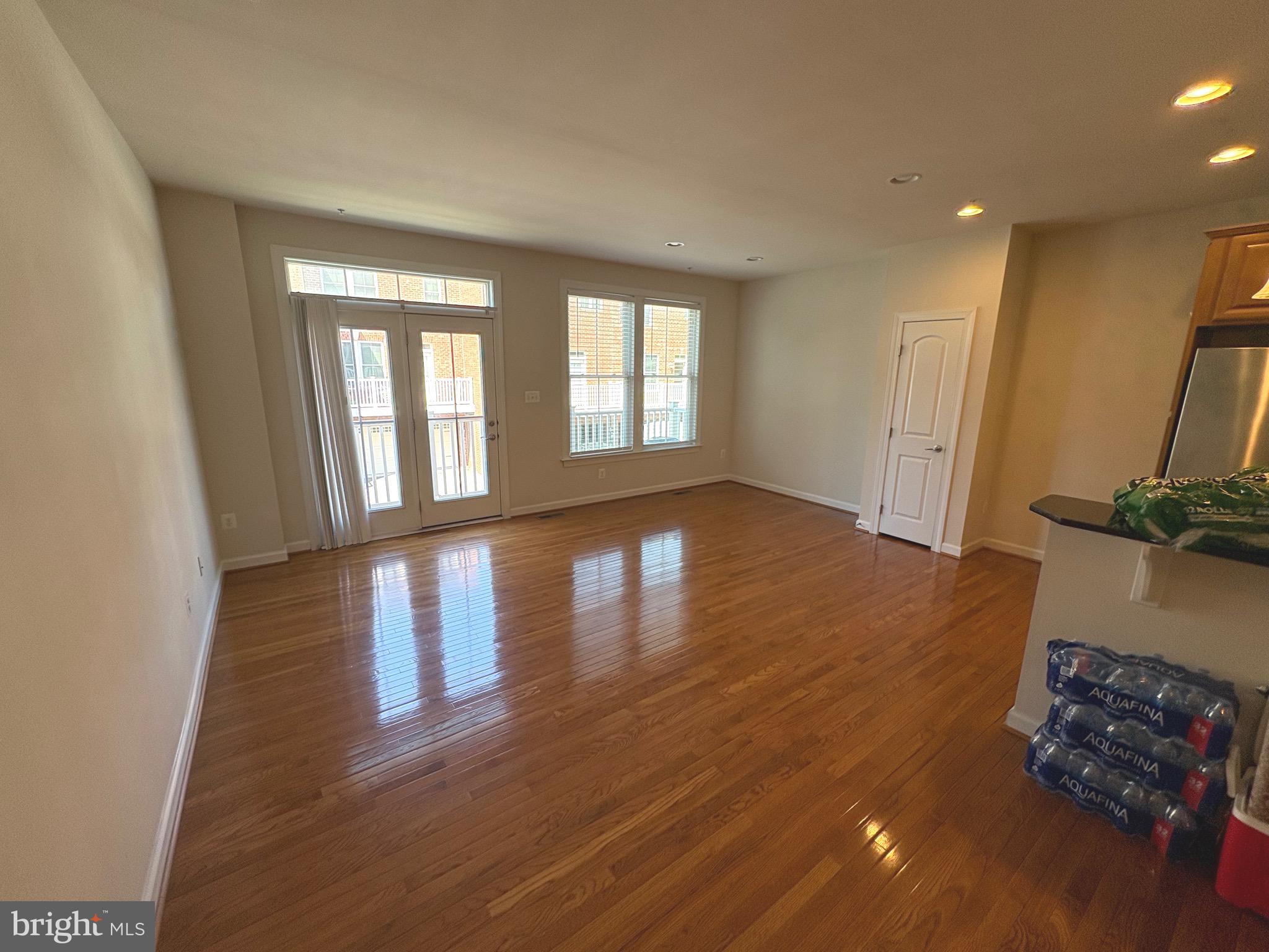 WATKINS MILL TOWN CENTER - Residential Lease