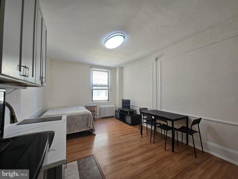 Condo For Rent - 1324 Locust Street #1530<br/> PHILADELPHIA, PA 19107