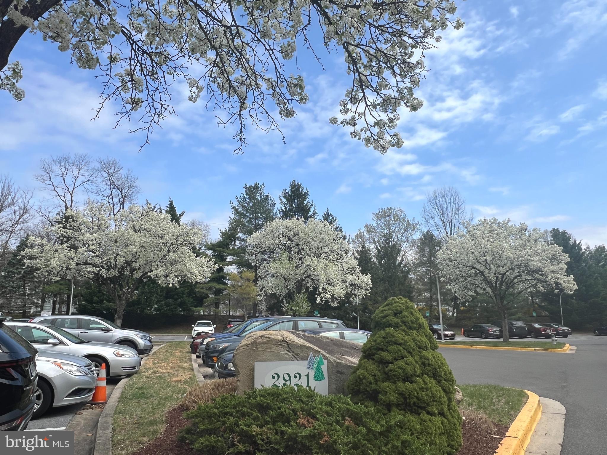 ROSSMOOR MUTUAL 22 CODM - Residential Lease