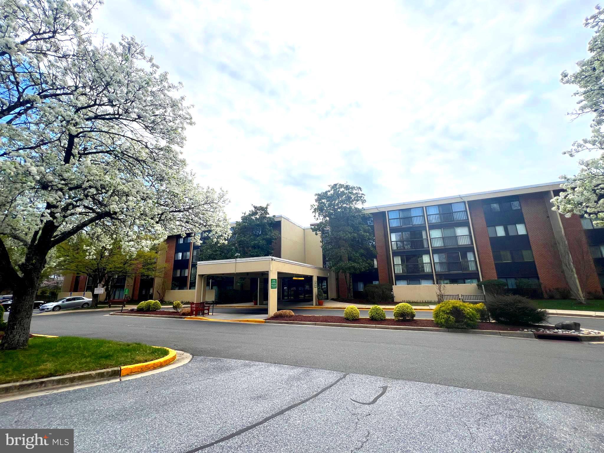 ROSSMOOR MUTUAL 22 CODM - Residential Lease