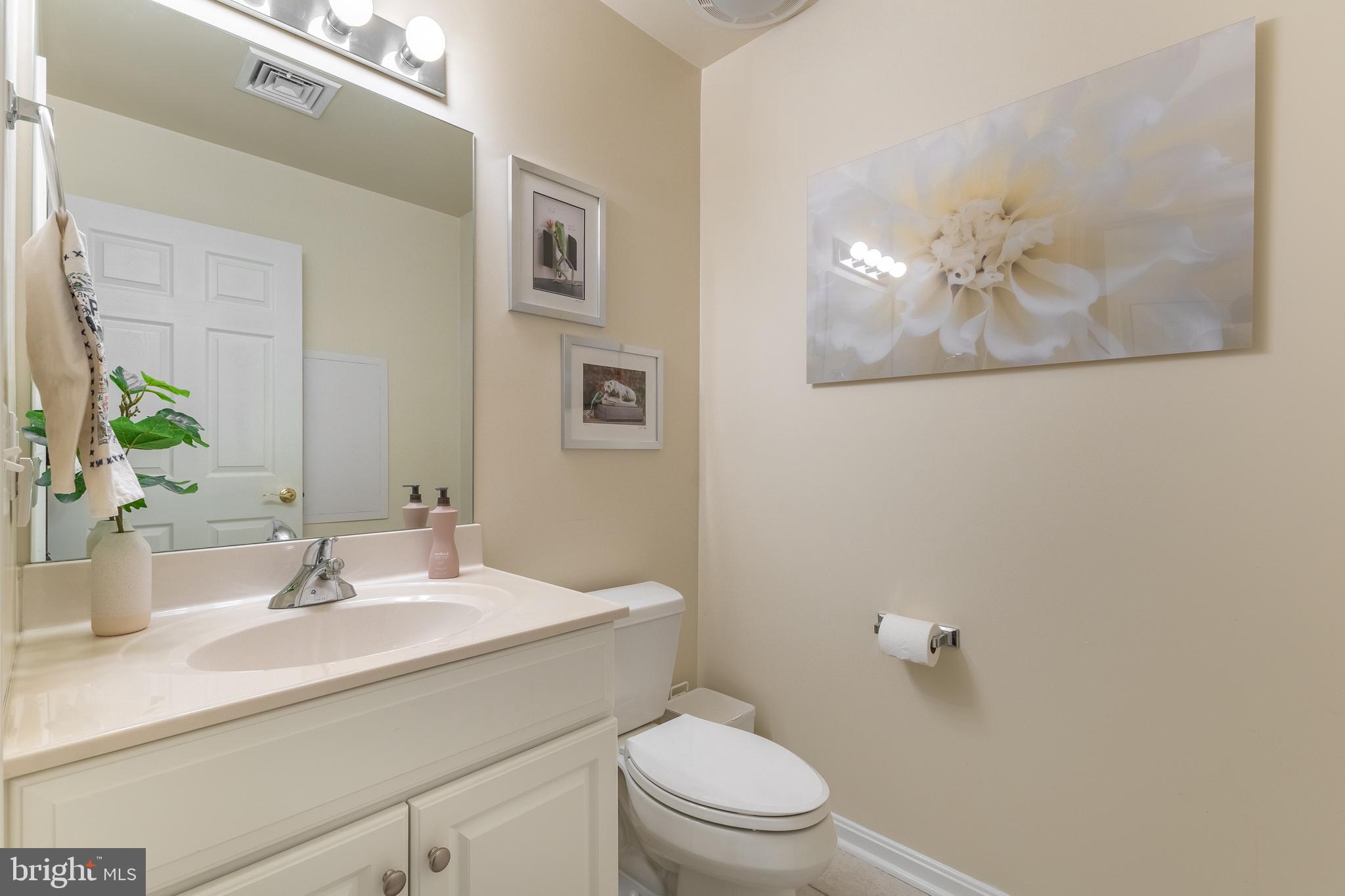 HOMECOMING RIDGE LL - Residential