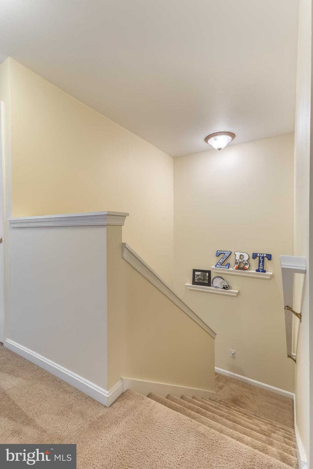 HOMECOMING RIDGE LL - Residential