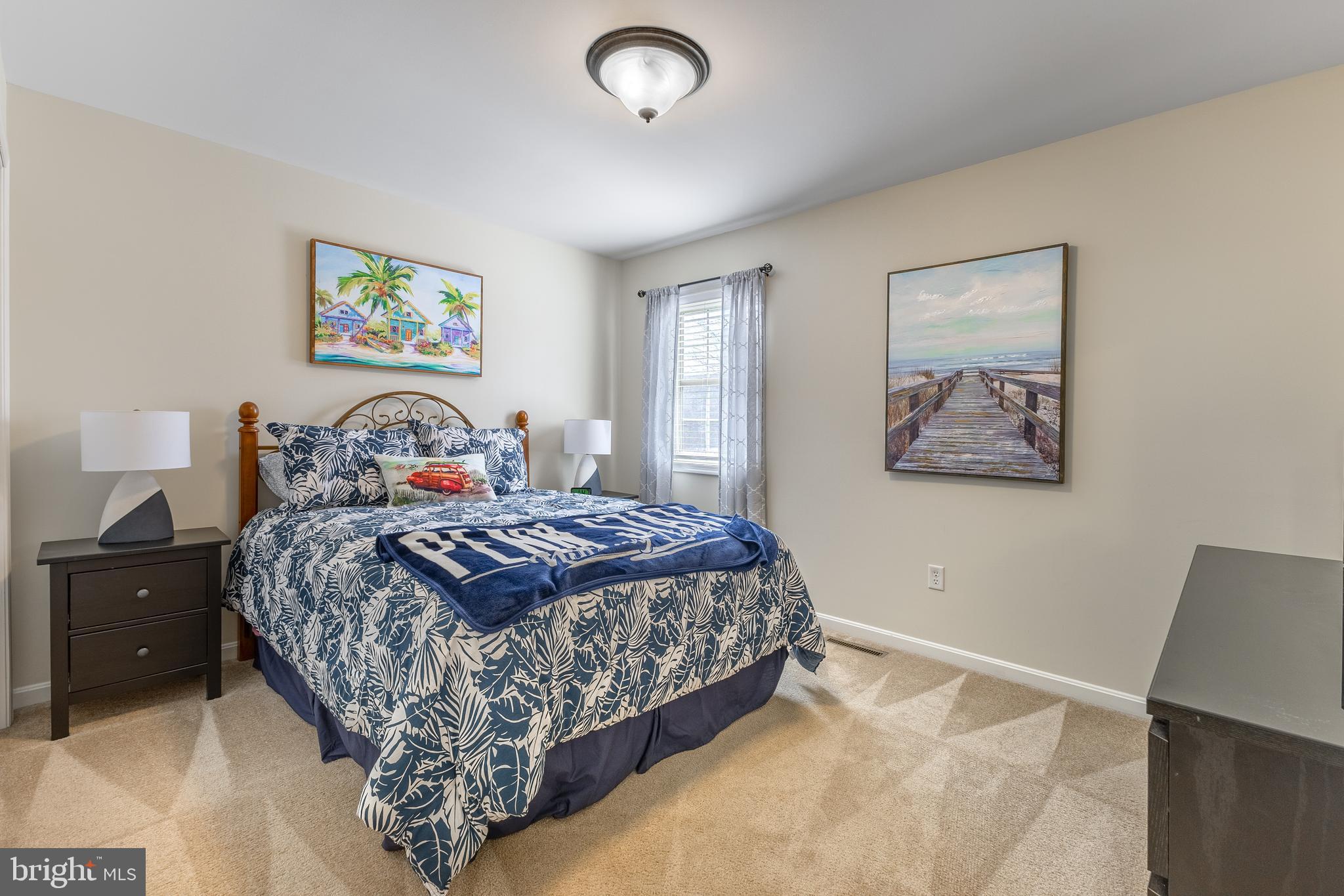 HOMECOMING RIDGE LL - Residential