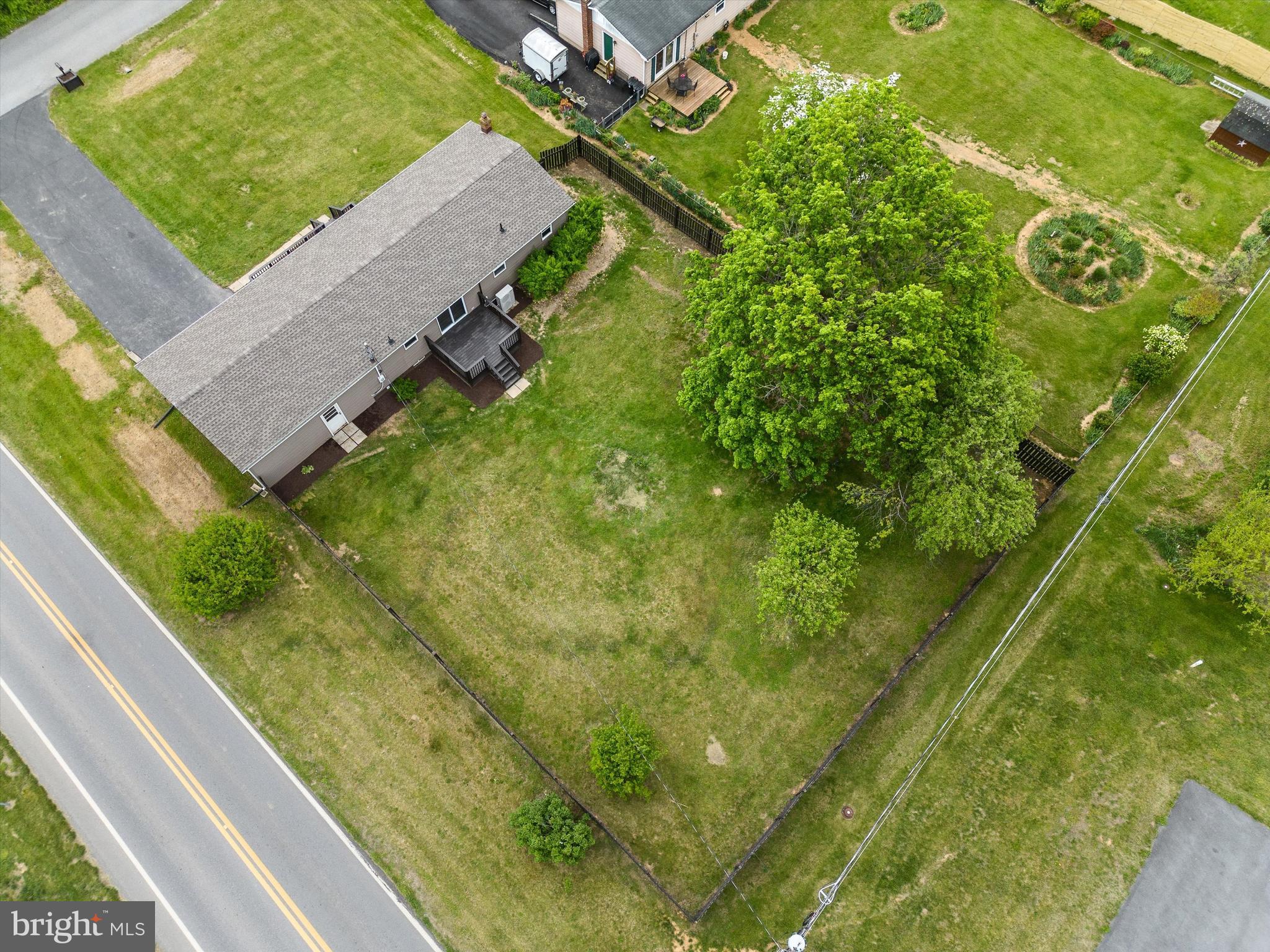 WALNUT GROVE - Residential