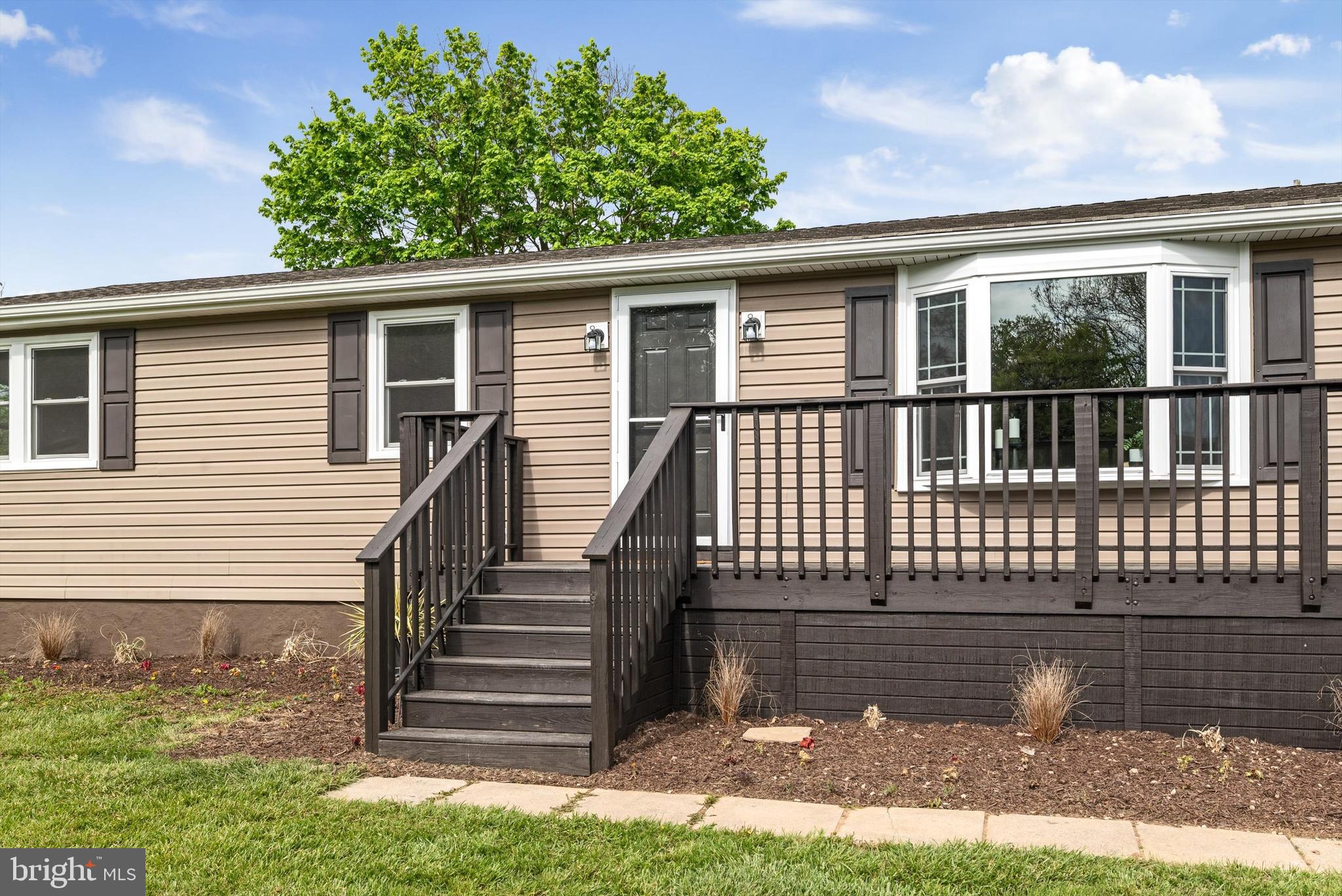 WALNUT GROVE - Residential