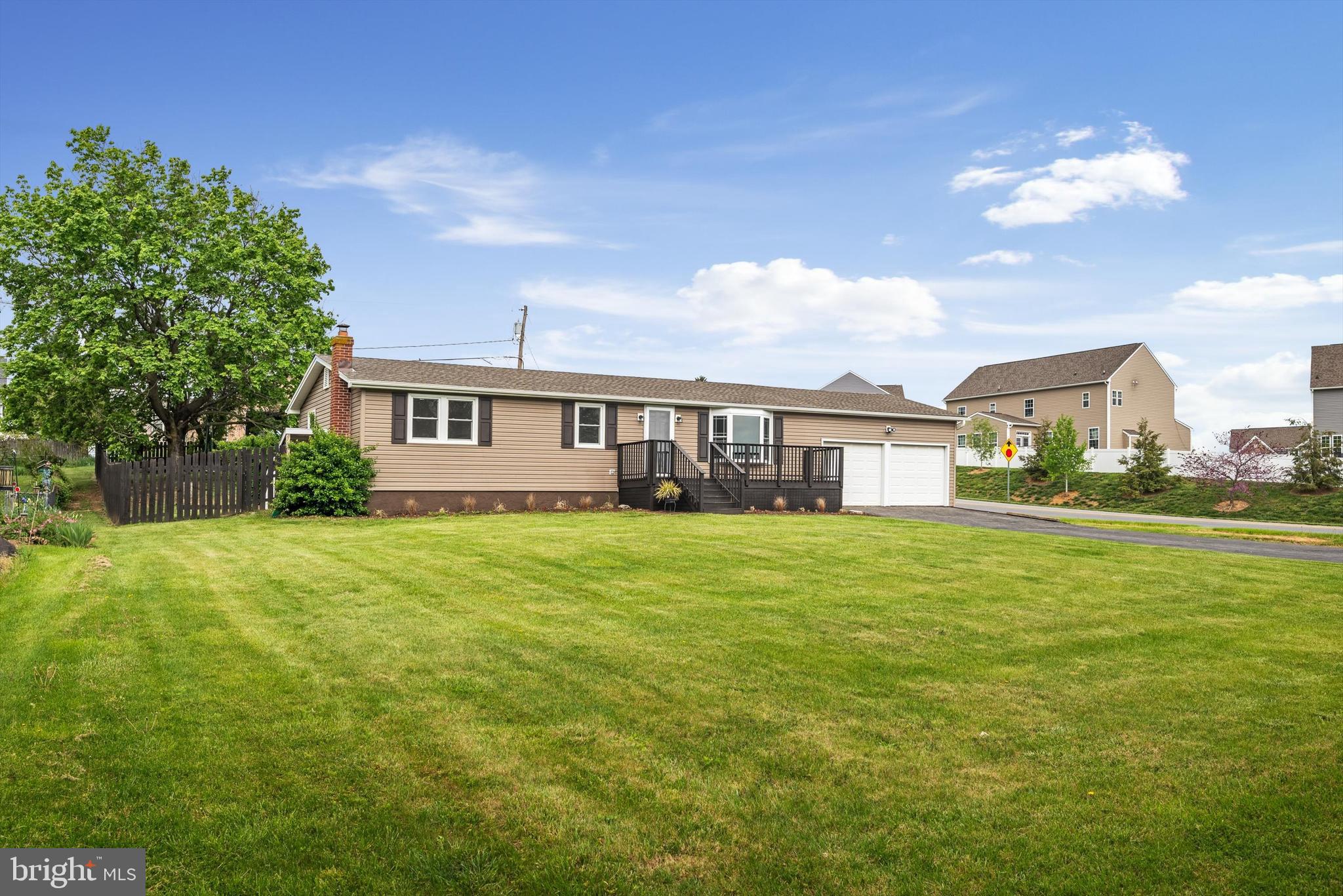 WALNUT GROVE - Residential