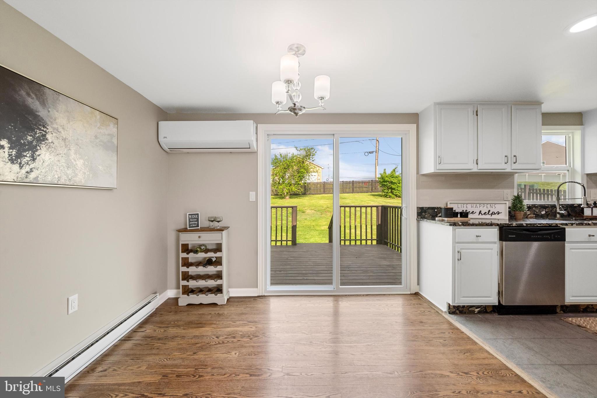 WALNUT GROVE - Residential