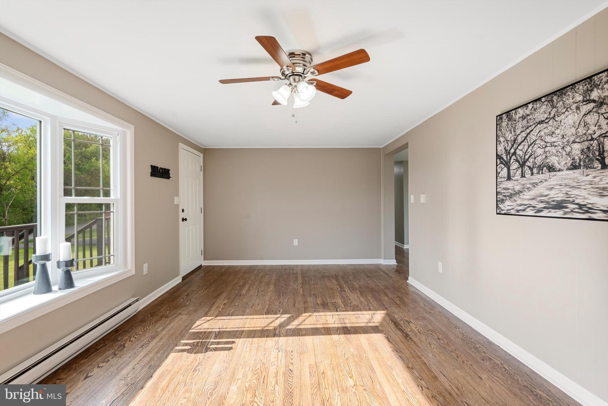 WALNUT GROVE - Residential