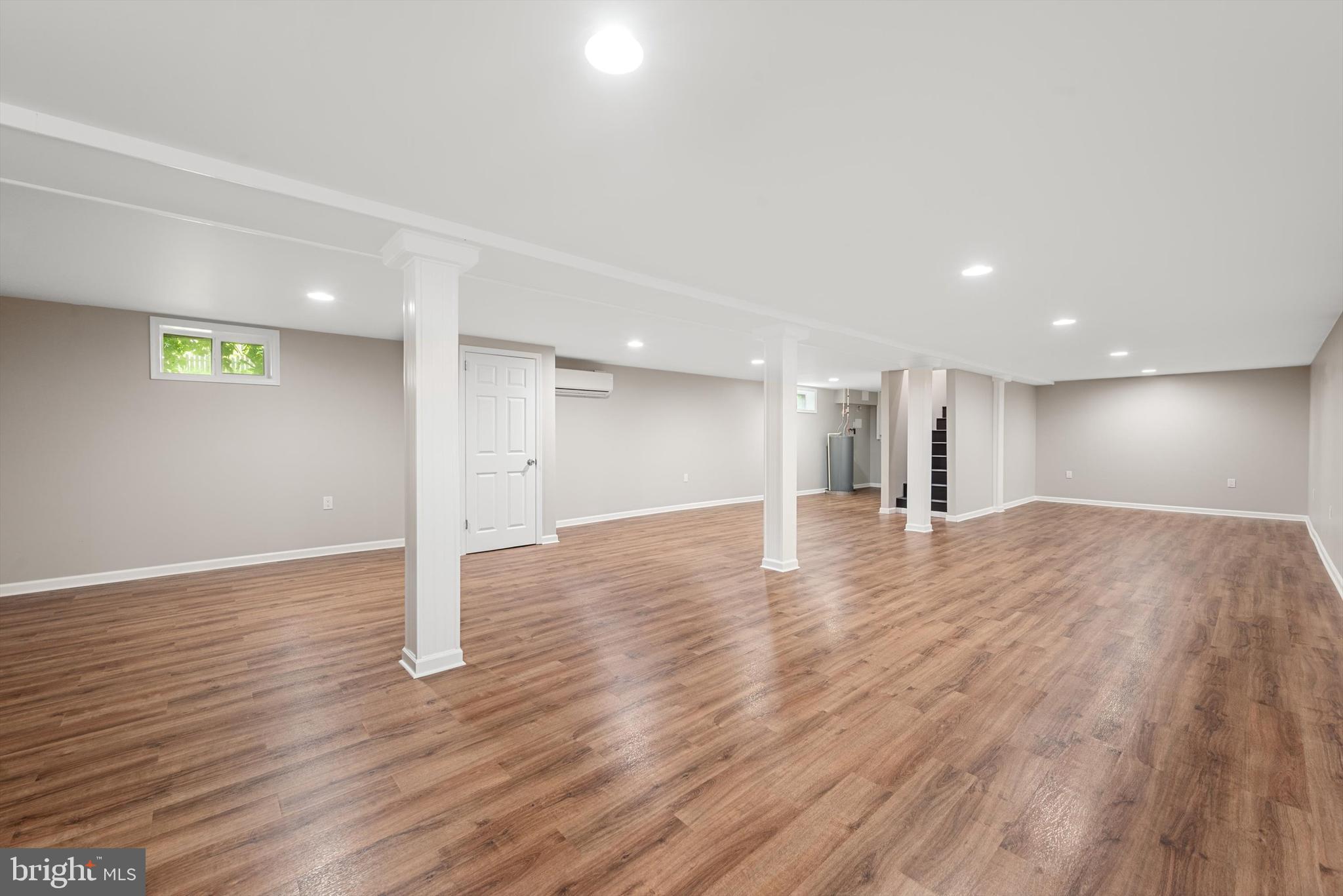 WALNUT GROVE - Residential