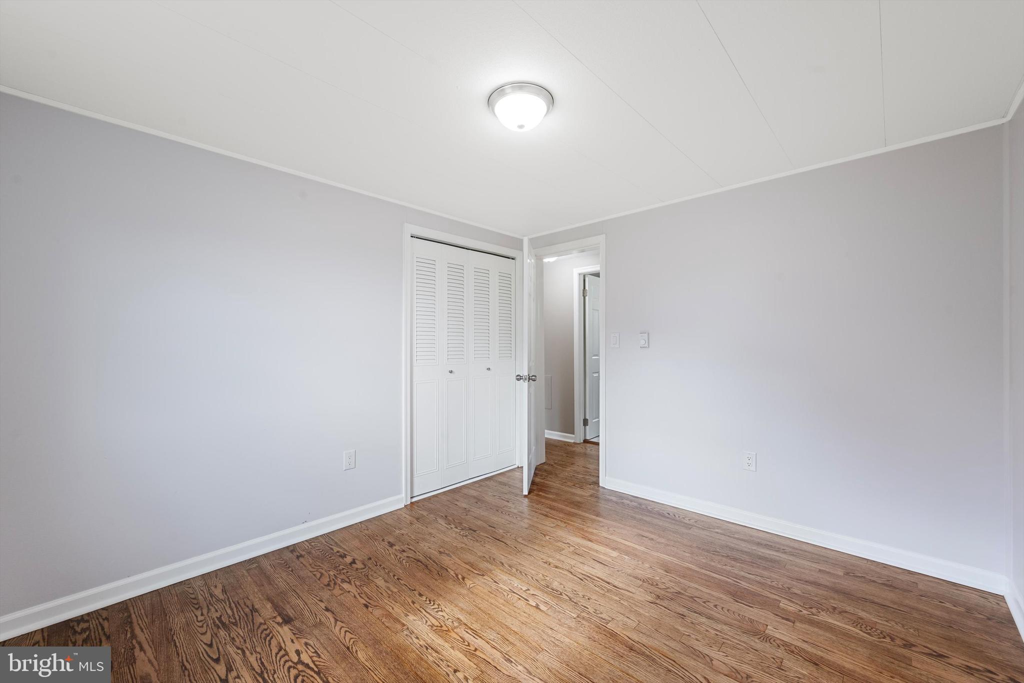 WALNUT GROVE - Residential