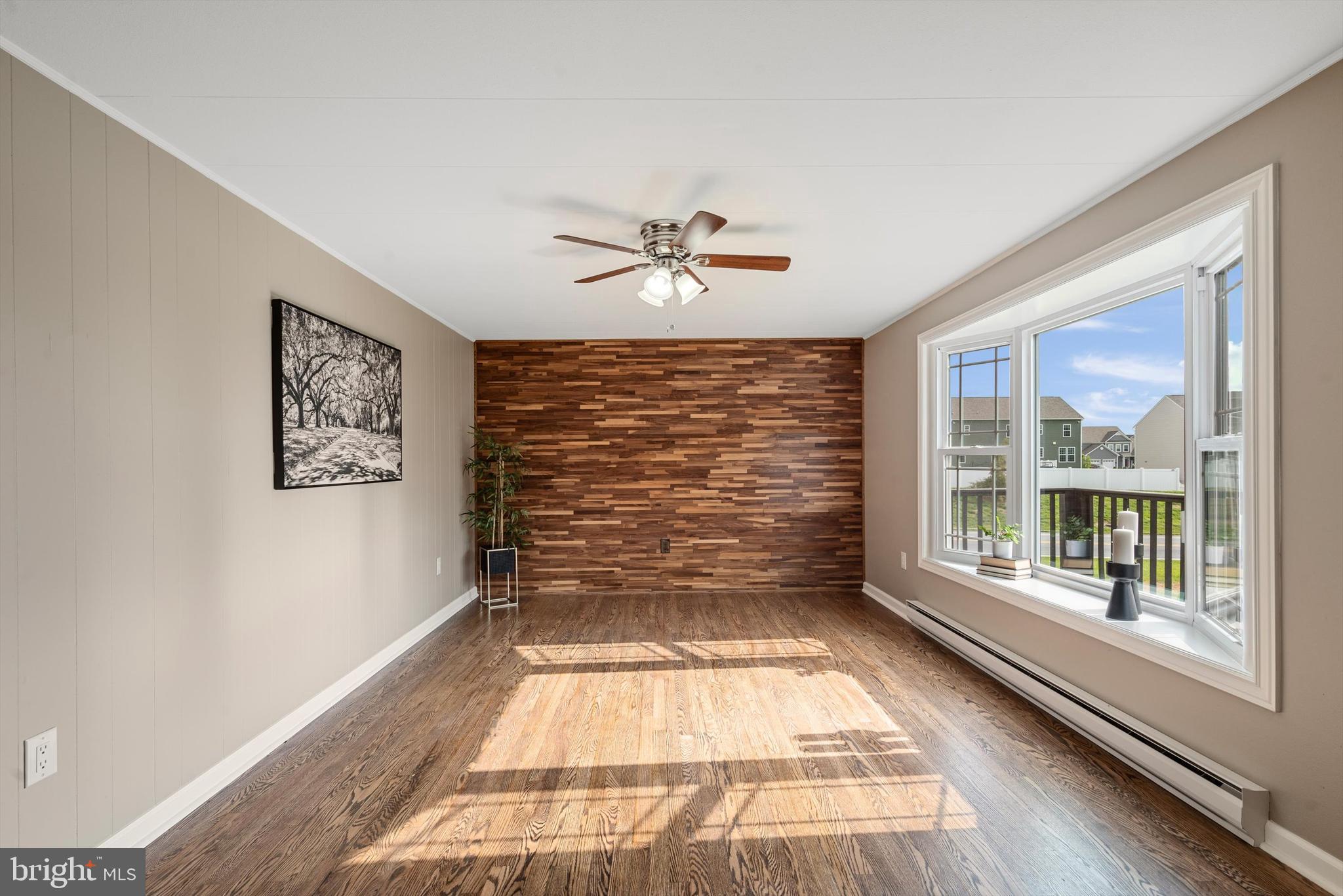 WALNUT GROVE - Residential