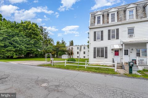 104 MILLERS LANE HARRISBURG PA 17110